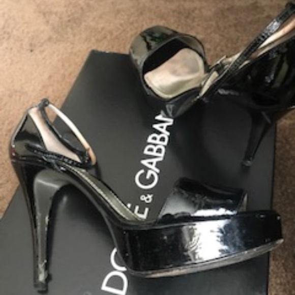 Dolce & Gabbana Heels Paid $625 at Neiman Marcus - Picture 2 of 4